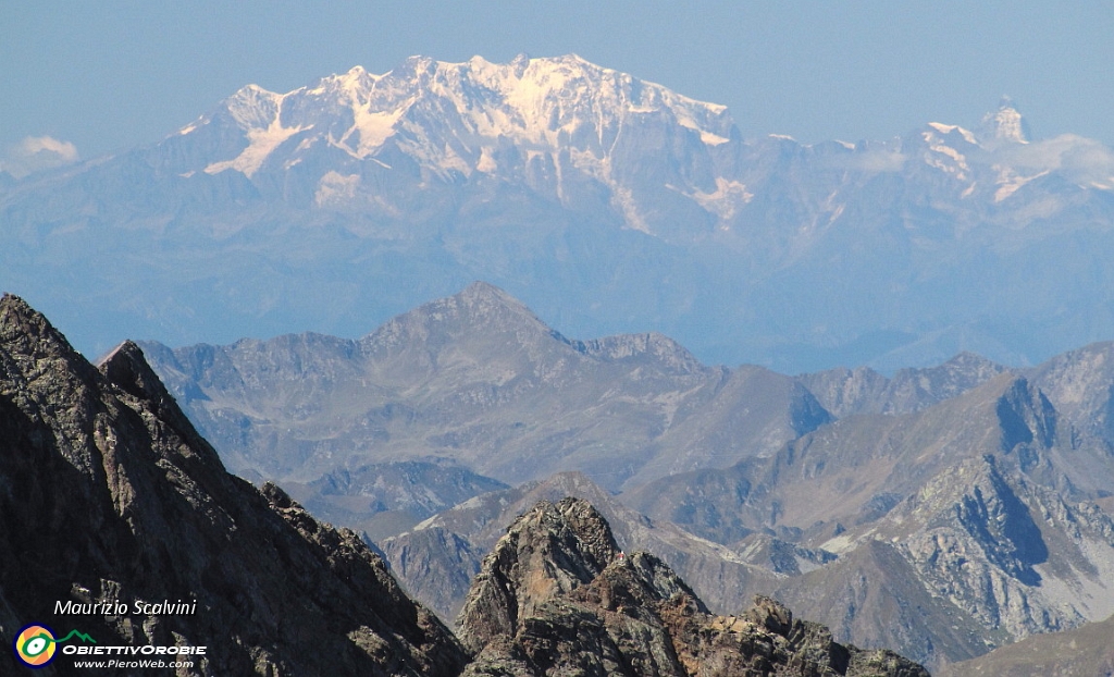 54  Zoom su Monte Rosa e Cervino.JPG